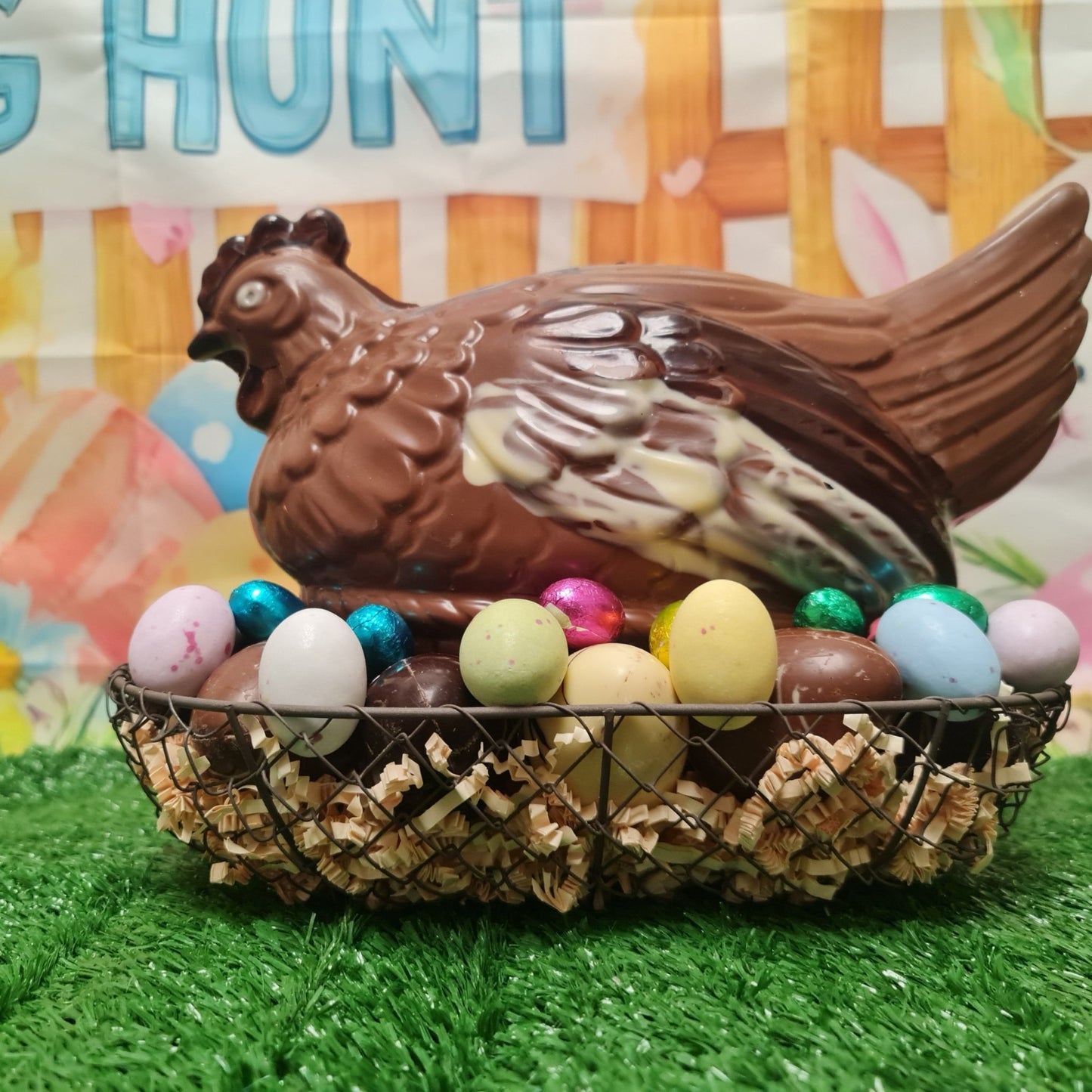 Giant Chocolate Hen and 50 easter eggs 3.4kg.Henny the Easter Hen, - cakery wonderland eventscakery wonderland eventscakery wonderland eventsCakes & Dessert BarsHENNY THE EASTER EGG