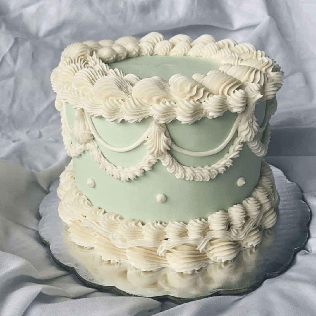 Regency Elegance: Bridgerton - Inspired Cake Decorating Masterclass and Cocktails - cakery wonderland eventsWonderland ExperiencesWonderland Experienceswonderland experiences