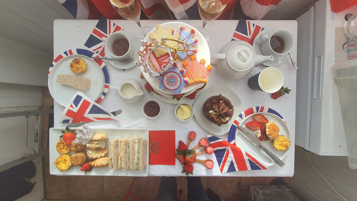 The Deluxe Afternoon Tea Event Catering Menu - cakery wonderland eventscakery wonderlandcakery wonderlandfood hamperdeluxeafternoontea-crockery
