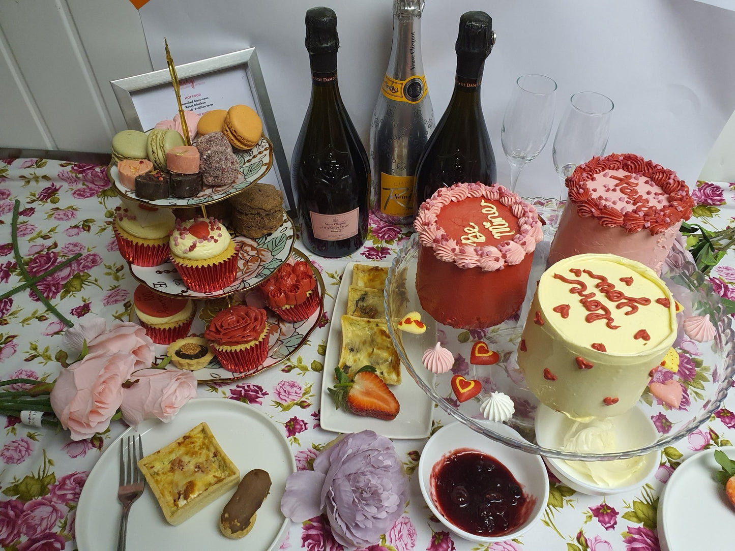 The Deluxe Afternoon Tea Event Catering Menu - cakery wonderland eventscakery wonderlandcakery wonderlandfood hamperdeluxeafternoontea-crockery