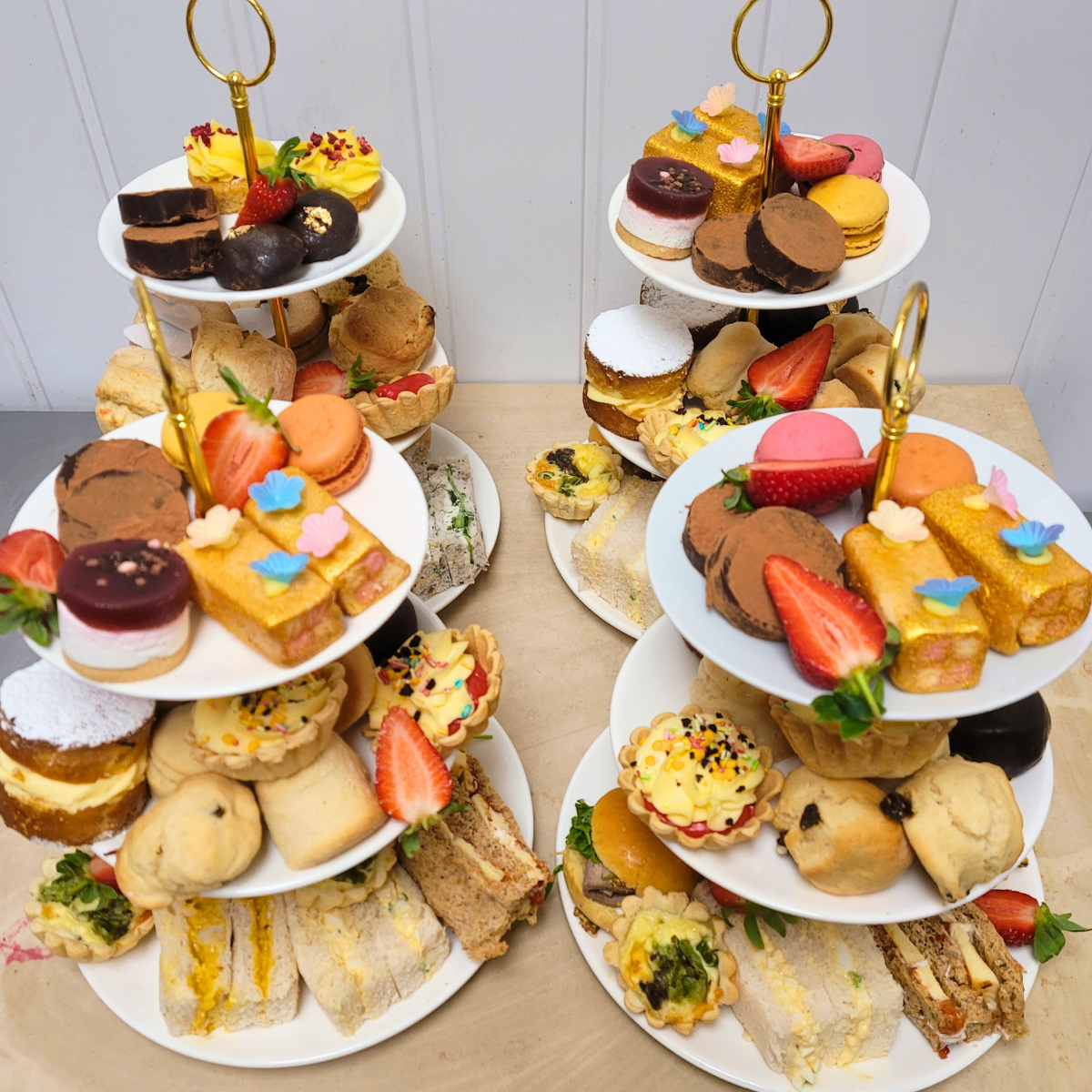 Celebration Afternoon Tea - Event Catering I Delivery in London - cakery wonderland eventscakery wonderlandcakery wonderlandafternoon teacelebrationafternoontea-delivery
