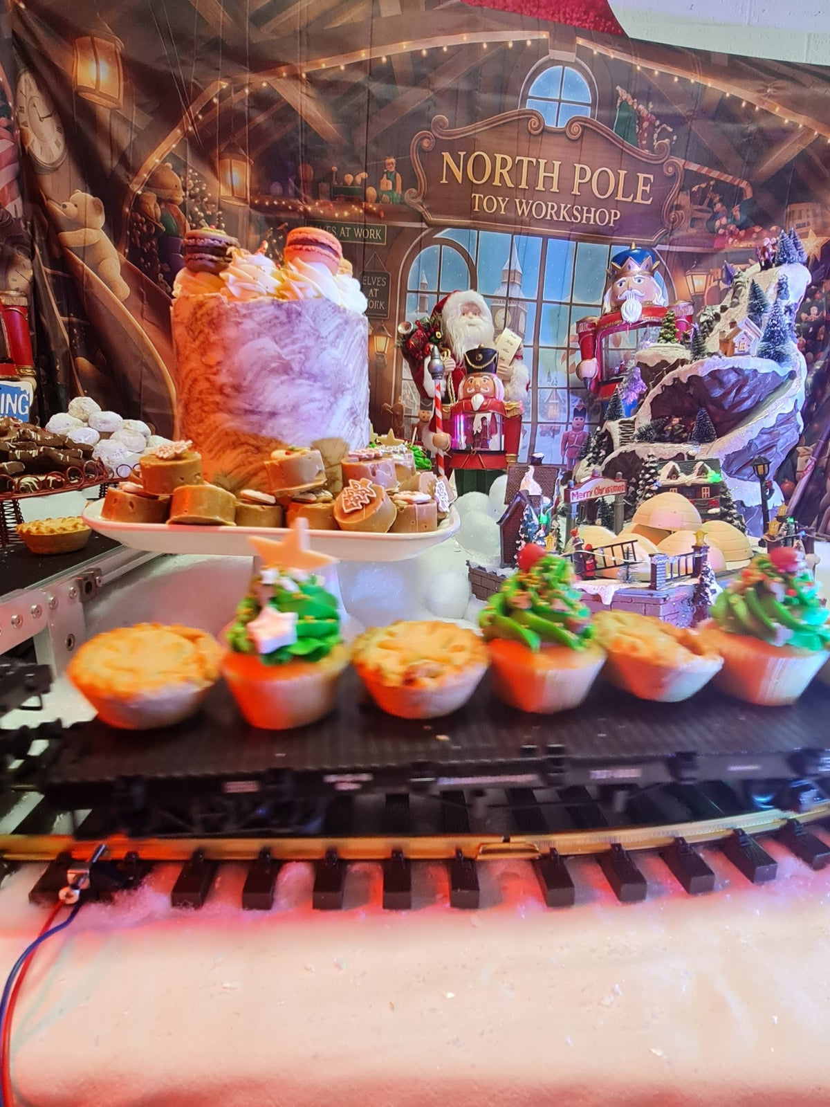 Christmas Dessert Experience Booking - cakery wonderland eventscakery wonderland eventscakery wonderland eventsxmas dessert