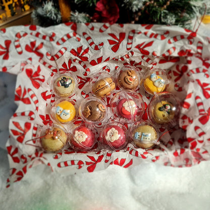 Delicious French Macaron Filled Christmas Baubles - cakery wonderland eventscakery wonderland eventscakery wonderland eventsMacaron6macbaubles