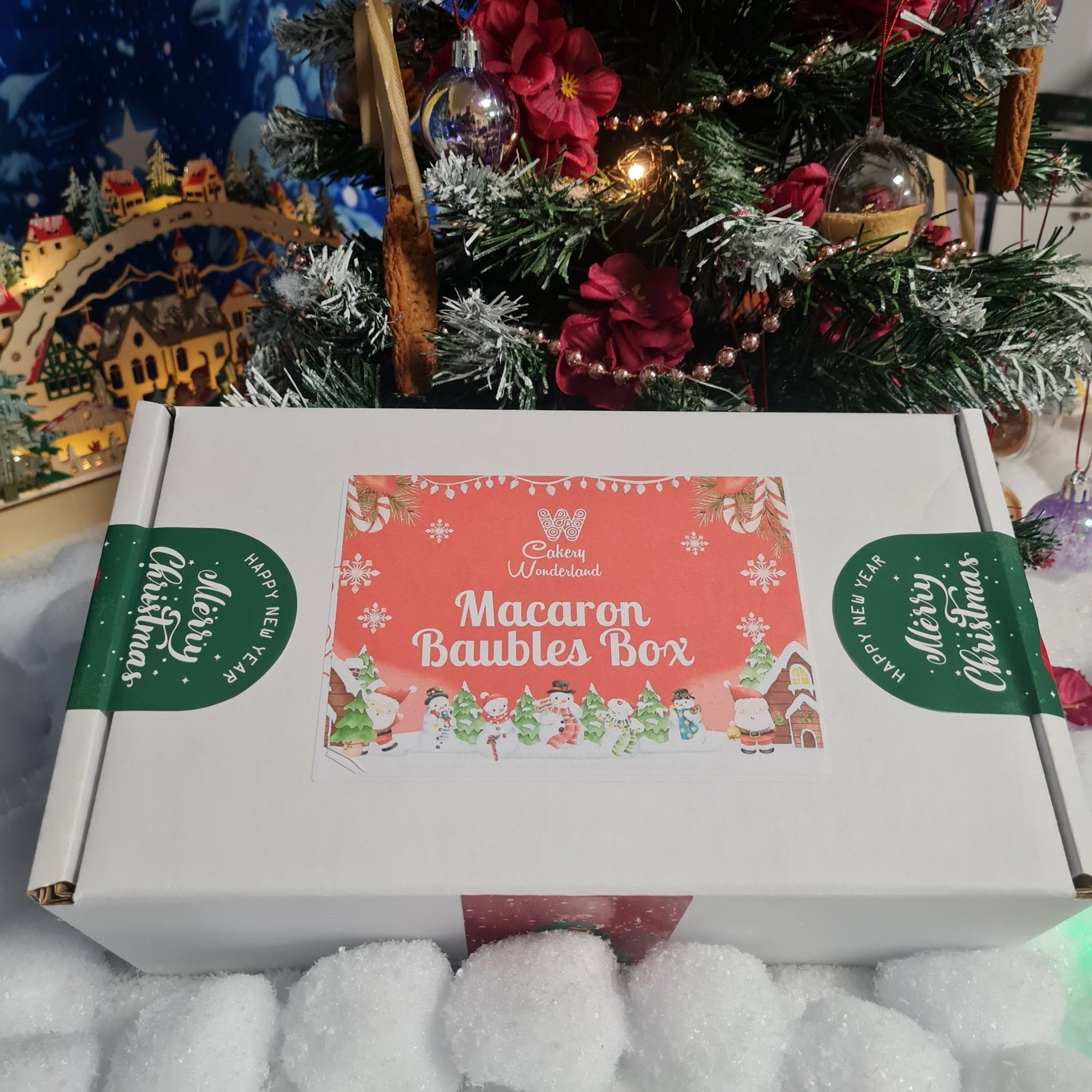 Delicious French Macaron Filled Christmas Baubles - cakery wonderland eventscakery wonderland eventscakery wonderland eventsMacaron6macbaubles