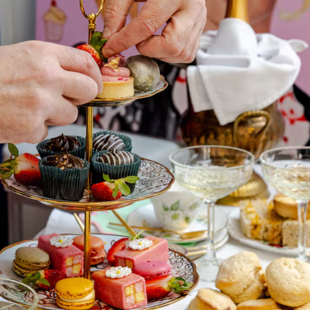 Deluxe Afternoon Tea - Delivery in SW1 only - cakery wonderland eventscakery wonderlandcakery wonderlandafternoon teacelebrationafternoontea-delivery