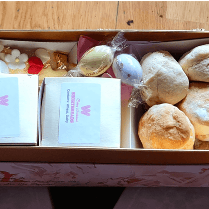 Handbag Gift Box Your Afternoon Tea - Handmade Handbag Gift Box - cakery wonderland eventscakery wonderlandcakery wonderlandGift Boxes & TinsHANDBAGONLY