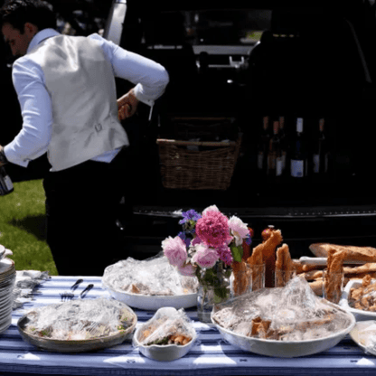 Royal Ascot Ladies Day 19th June - Prosecco Afternoon Tea Handbag box - cakery wonderland eventscakery wonderlandcakery wonderlandfood hamperascotSINGLEAFTChampers