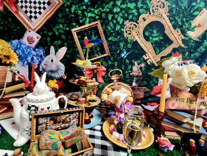 The ultimate Alice in Wonderland Brunch Experience & Menu - cakery wonderland eventscakery wonderlandcakery wonderlandBRUNCHalicedesserttable26